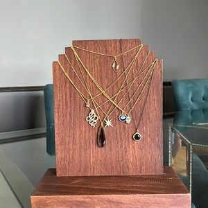 A lot of 8 necklaces 7 are gold plated 1 is not all one of a kind handmade